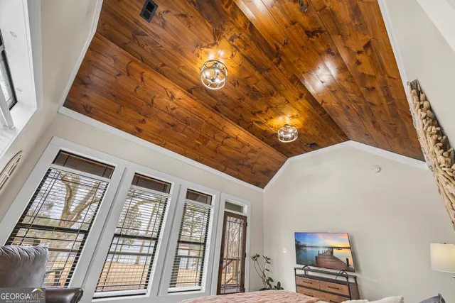 $3,500,000 | 300 Black Pt Drive, Hartwell, GA 30643