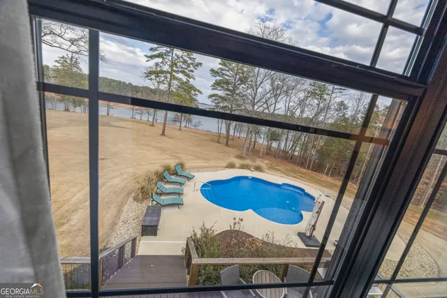 $3,500,000 | 300 Black Pt Drive, Hartwell, GA 30643