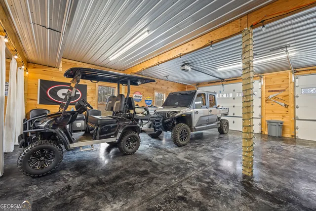 $3,500,000 | 300 Black Pt Drive, Hartwell, GA 30643