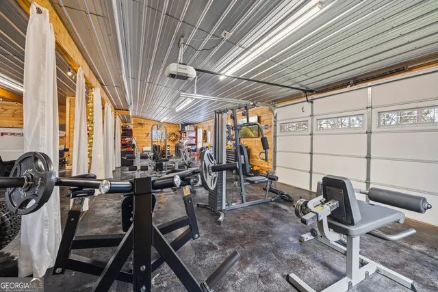 $3,500,000 | 300 Black Pt Drive, Hartwell, GA 30643