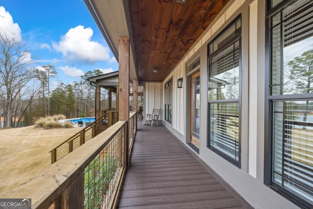 $3,500,000 | 300 Black Pt Drive, Hartwell, GA 30643