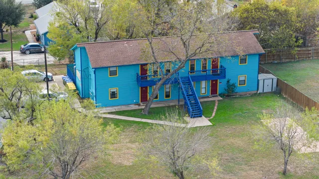 view of city and green space