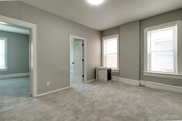 $700 | 1402 A Granville Place, St. Louis, MO 63112