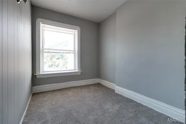 $700 | 1402 A Granville Place, St. Louis, MO 63112