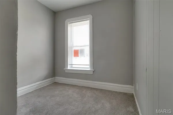 $700 | 1402 A Granville Place, St. Louis, MO 63112