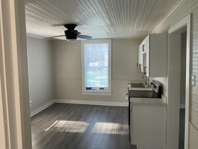 201 Hammett Street Honea Path, SC 29654 - Photo 5 of 11