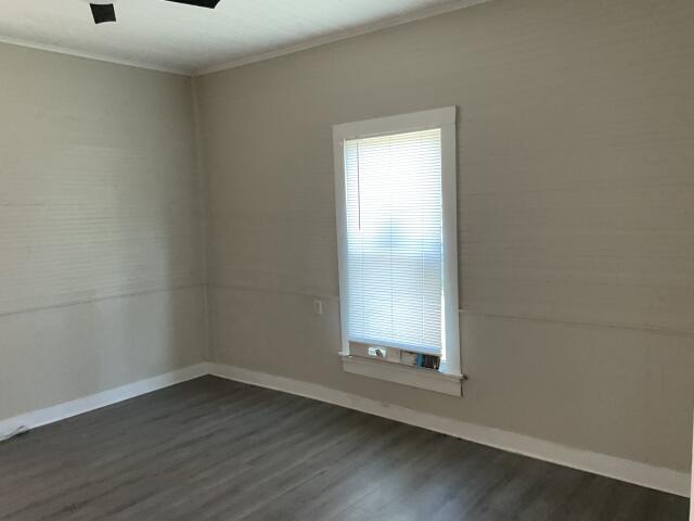 201 Hammett Street Honea Path, SC 29654 - Photo 8 of 11