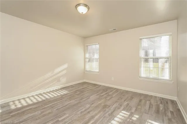 $2,010 | 2702 Camillia Cove, High Point, NC 27265