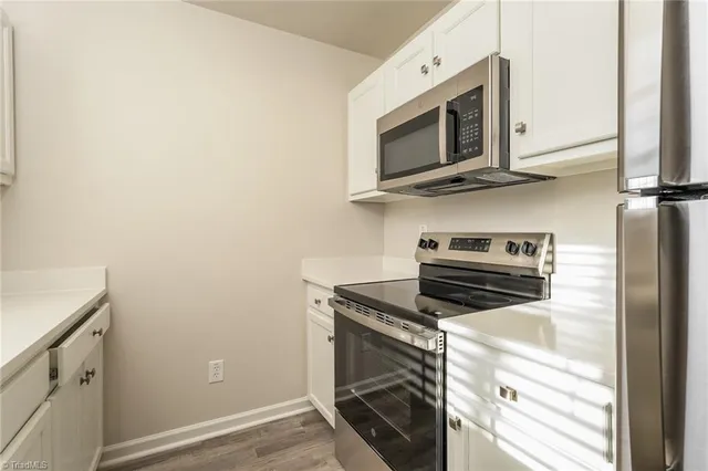 $2,010 | 2702 Camillia Cove, High Point, NC 27265