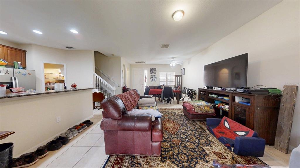 1370 Pacific Road Kissimmee, FL 34759 - Photo 10 of 42