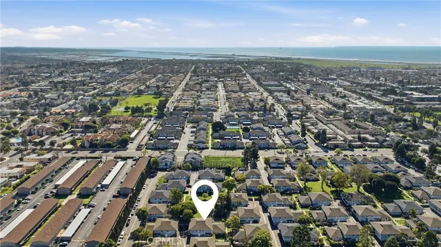 $650,000 | 16395 Del Oro Circle, Huntington Beach, CA 92649