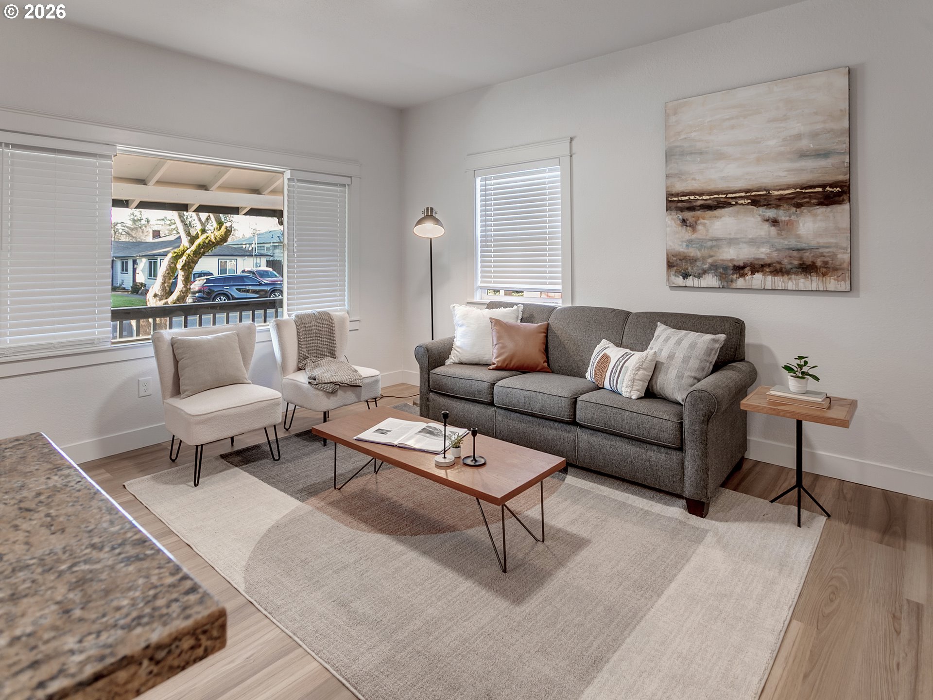 1634 Northeast 74th Avenue Portland, OR 97213 - Photo 12 of 38 Living Room