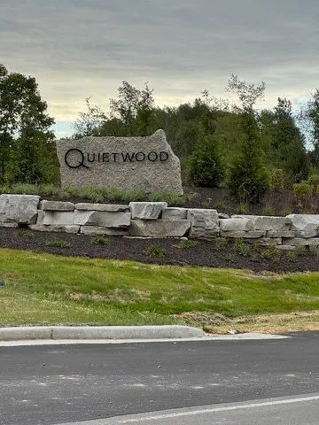 $229,900 | N51-w18979 Quietwood Drive, Unit LOT #14, Menomonee Falls, WI 53051