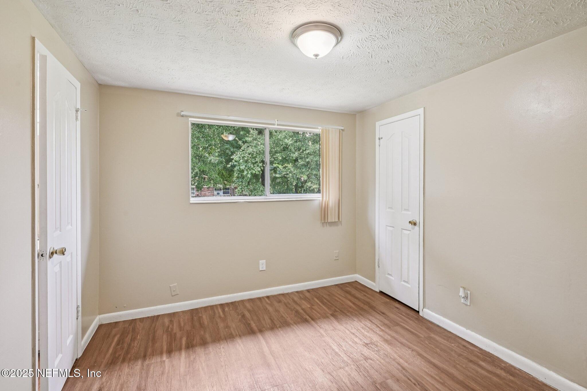 4419 Crossbow Road Jacksonville, FL 32208 - Photo 14 of 23 GUEST ROOM