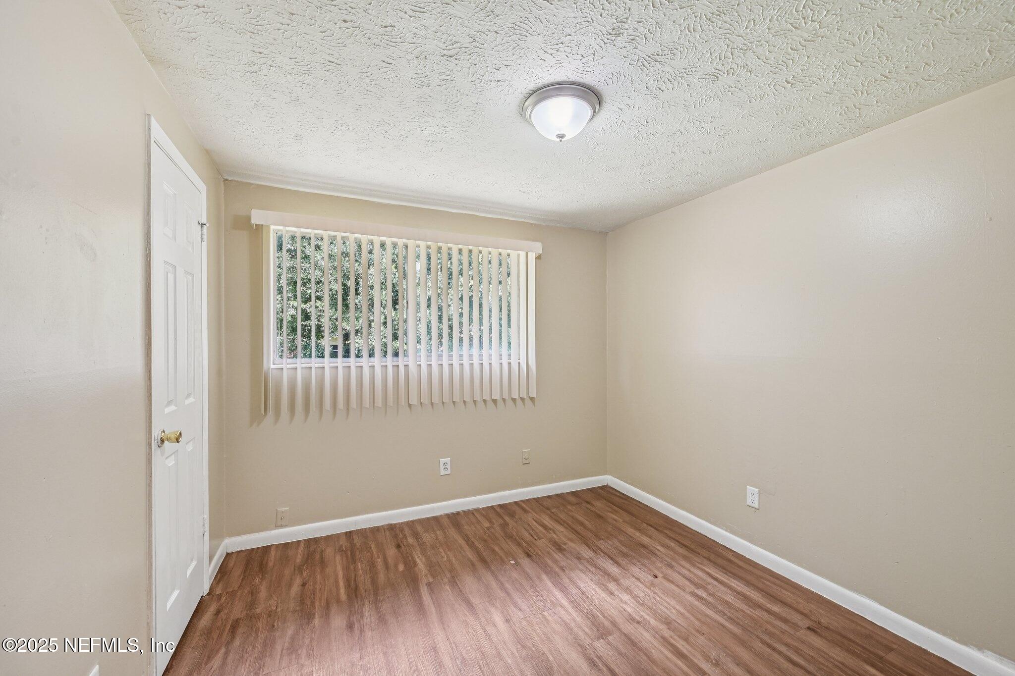 4419 Crossbow Road Jacksonville, FL 32208 - Photo 16 of 23 GUEST ROOM