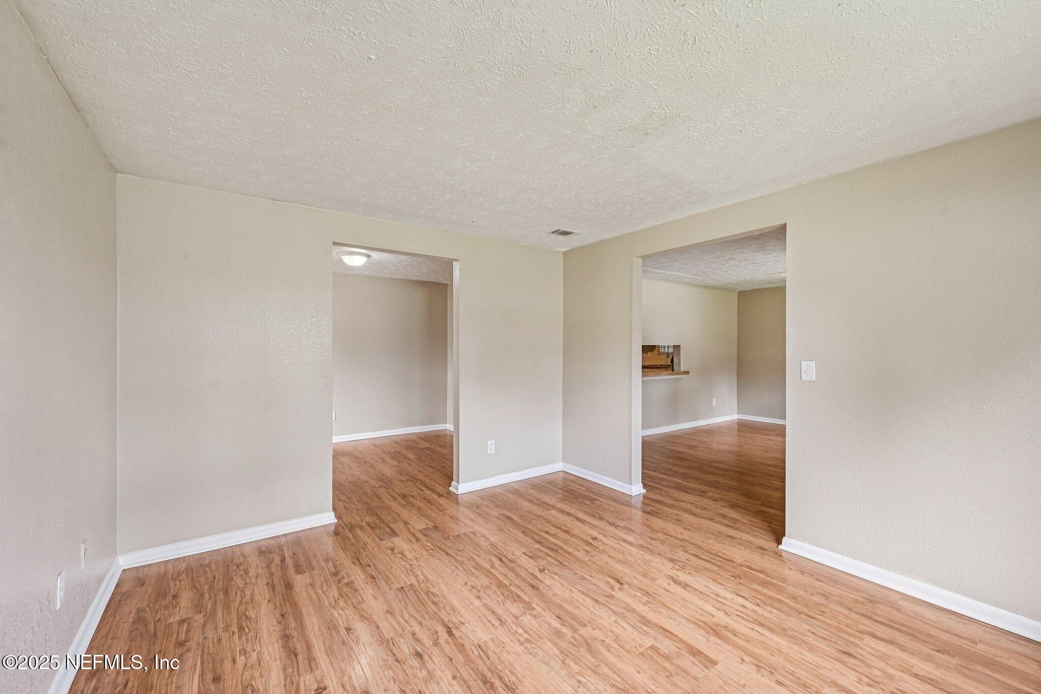 4419 Crossbow Road Jacksonville, FL 32208 - Photo 8 of 23 DININGROOM