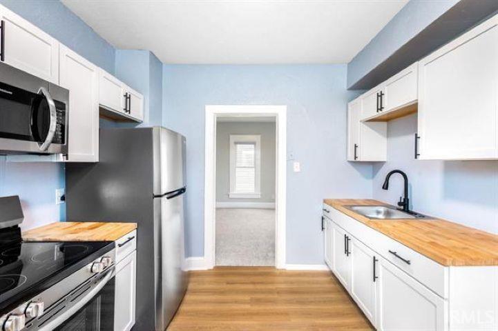 1105 Queen Street South Bend, IN 46616 - Photo 5 of 17