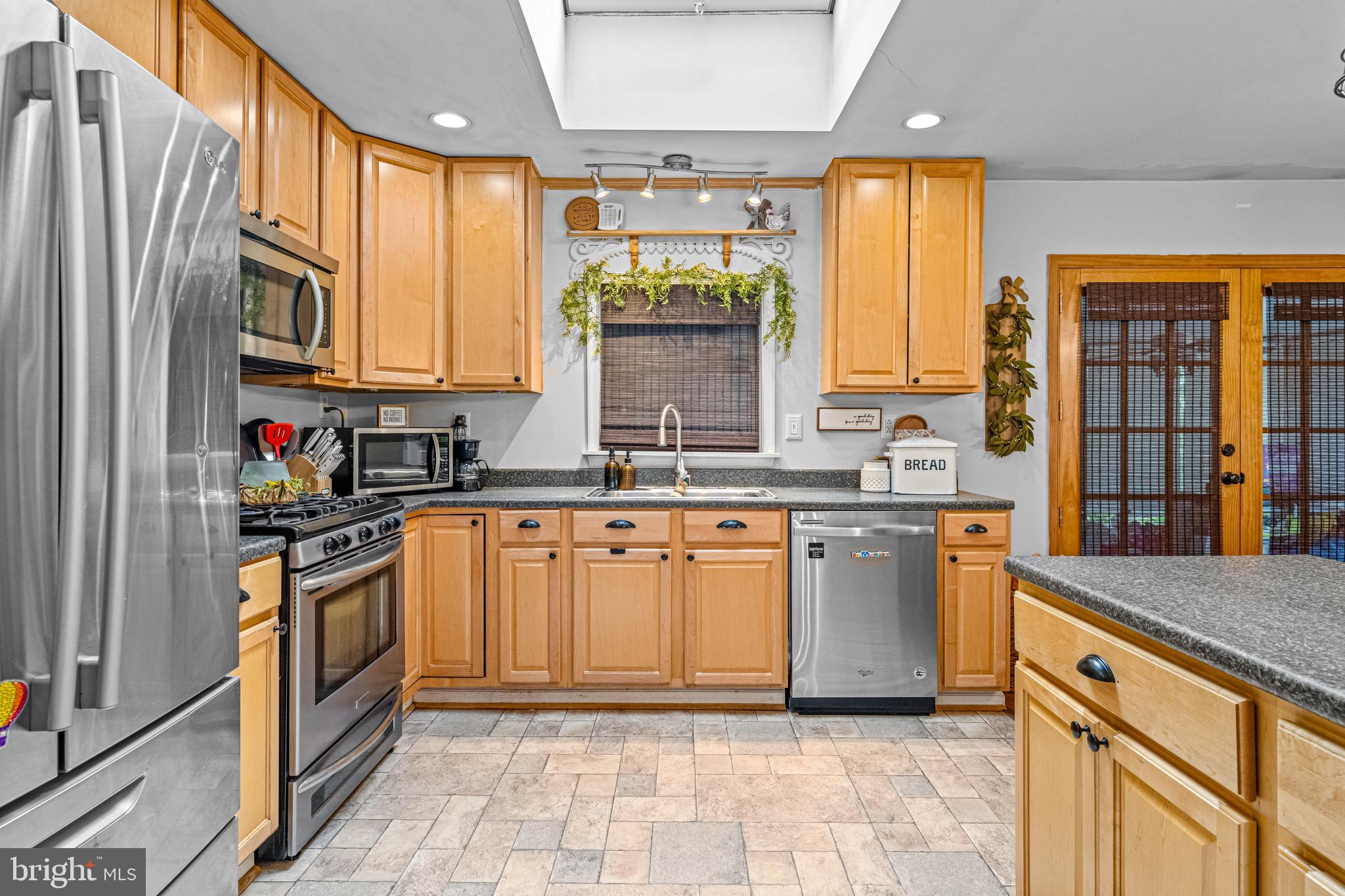 200 Sheffield Road Cherry Hill, NJ 08034 - Photo 9 of 39