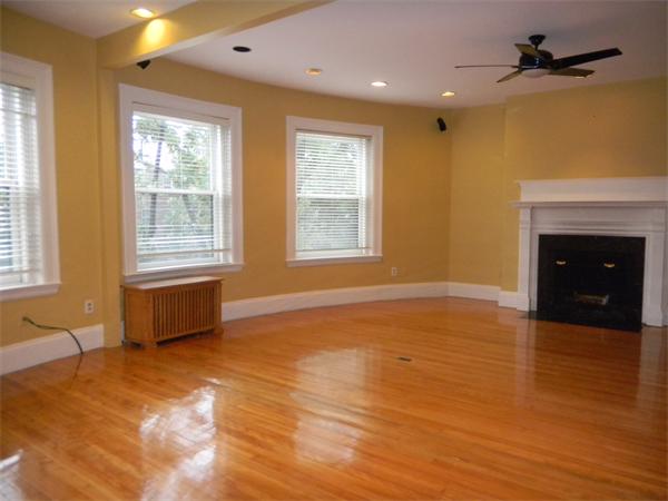 1011 Beacon Street, Unit 4 Brookline, MA 02446 - Photo 2 of 7