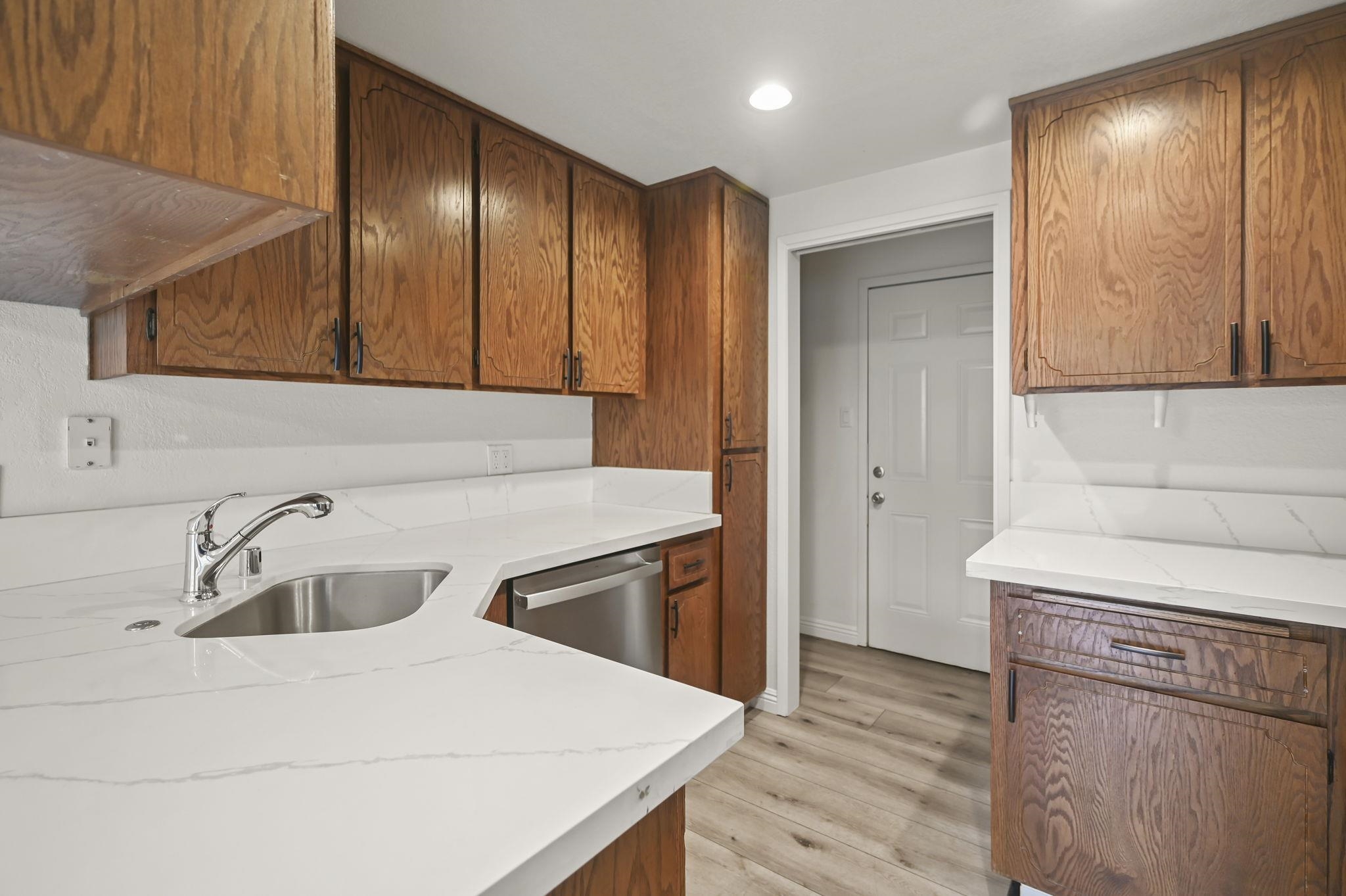 441 Puerto Place Hayward, CA 94541 - Photo 8 of 24