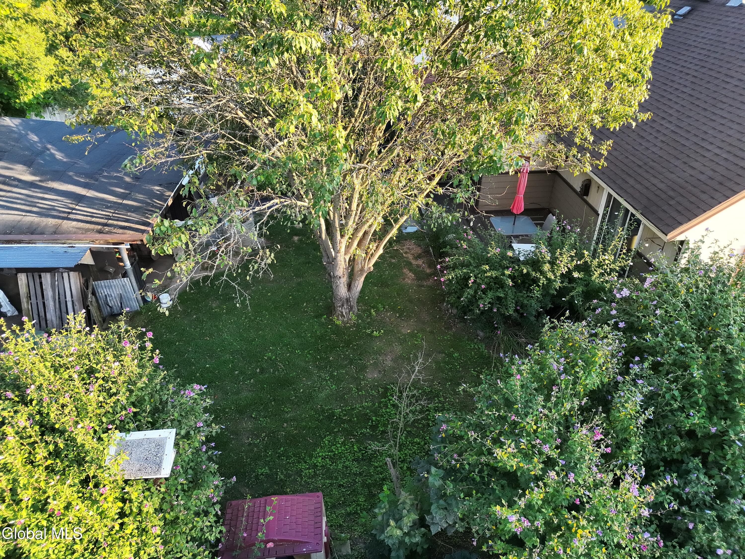 1120 Outer Drive Schenectady, NY 12303 - Photo 11 of 33 org_4aa7941e4dcd7eb4_1756334932000