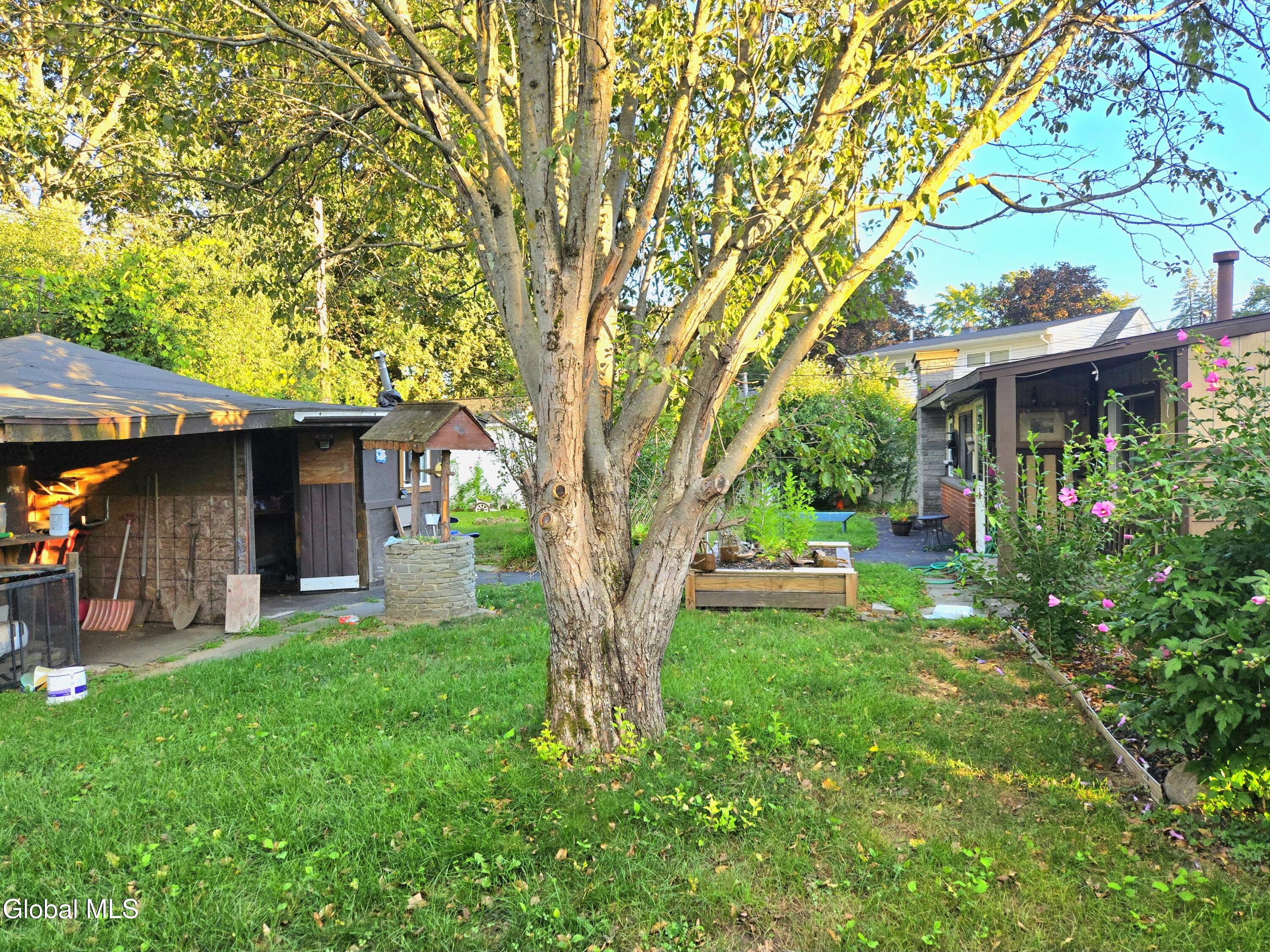 1120 Outer Drive Schenectady, NY 12303 - Photo 12 of 33 20250827_185300