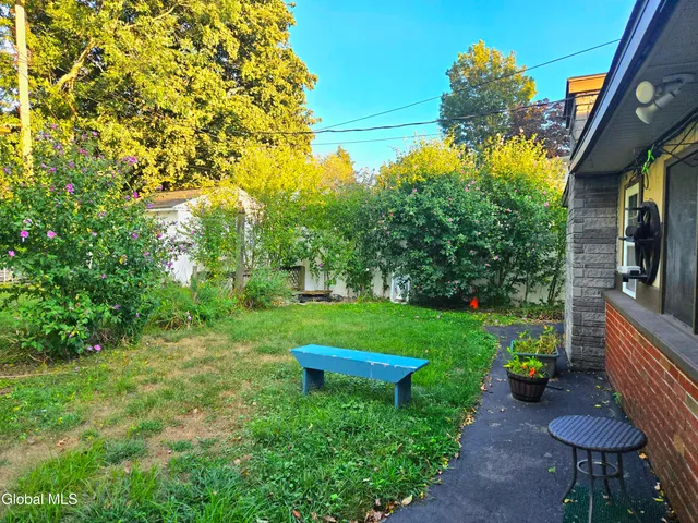 $209,900 | 1120 Outer Drive, Schenectady, NY 12303