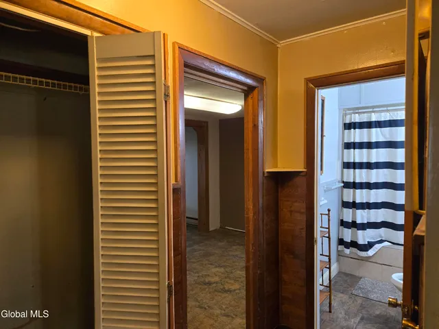 $209,900 | 1120 Outer Drive, Schenectady, NY 12303