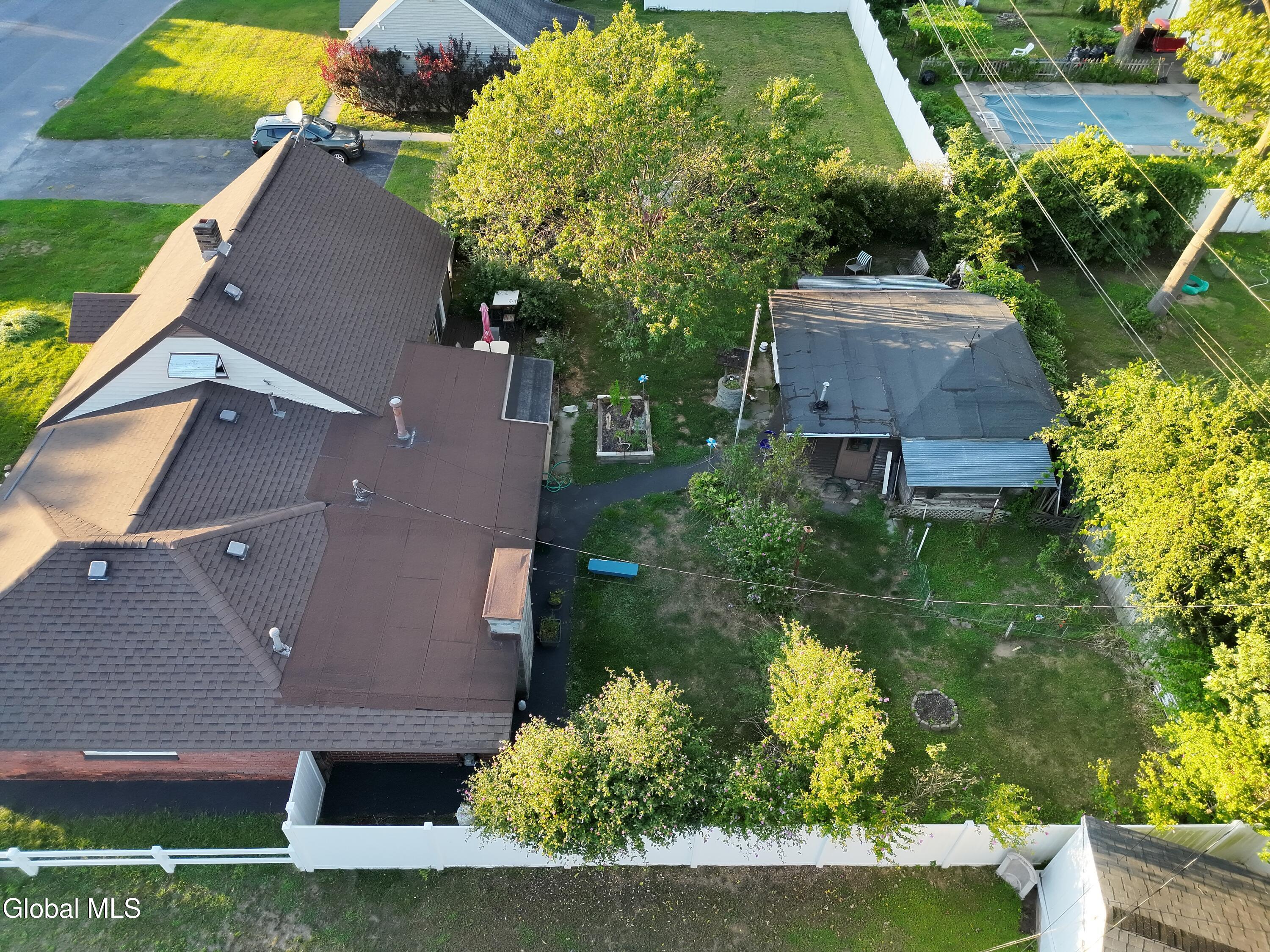 1120 Outer Drive Schenectady, NY 12303 - Photo 10 of 33 org_3e31ef279521e52a_1756334906000-1