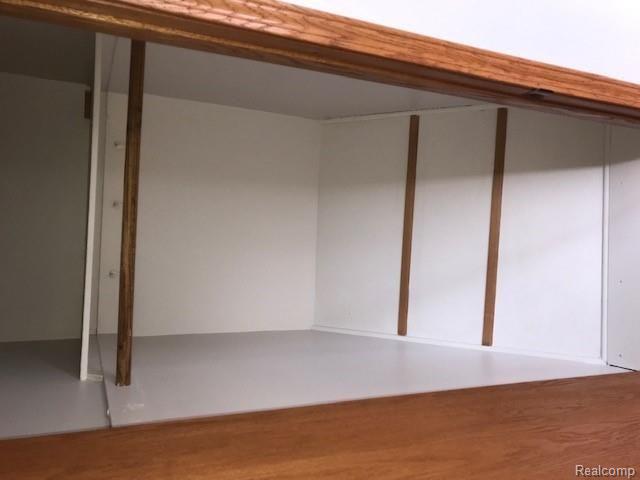 1955 Graefield Road Birmingham, MI 48009 - Photo 16 of 40