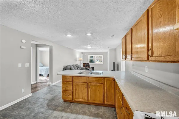 $125,000 | 303 Powers Avenue, Pekin, IL 61554