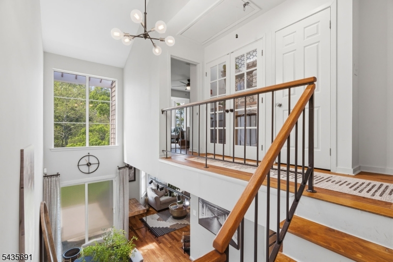 179 Northfield Road Bridgewater, NJ 08807 - Photo 10 of 34