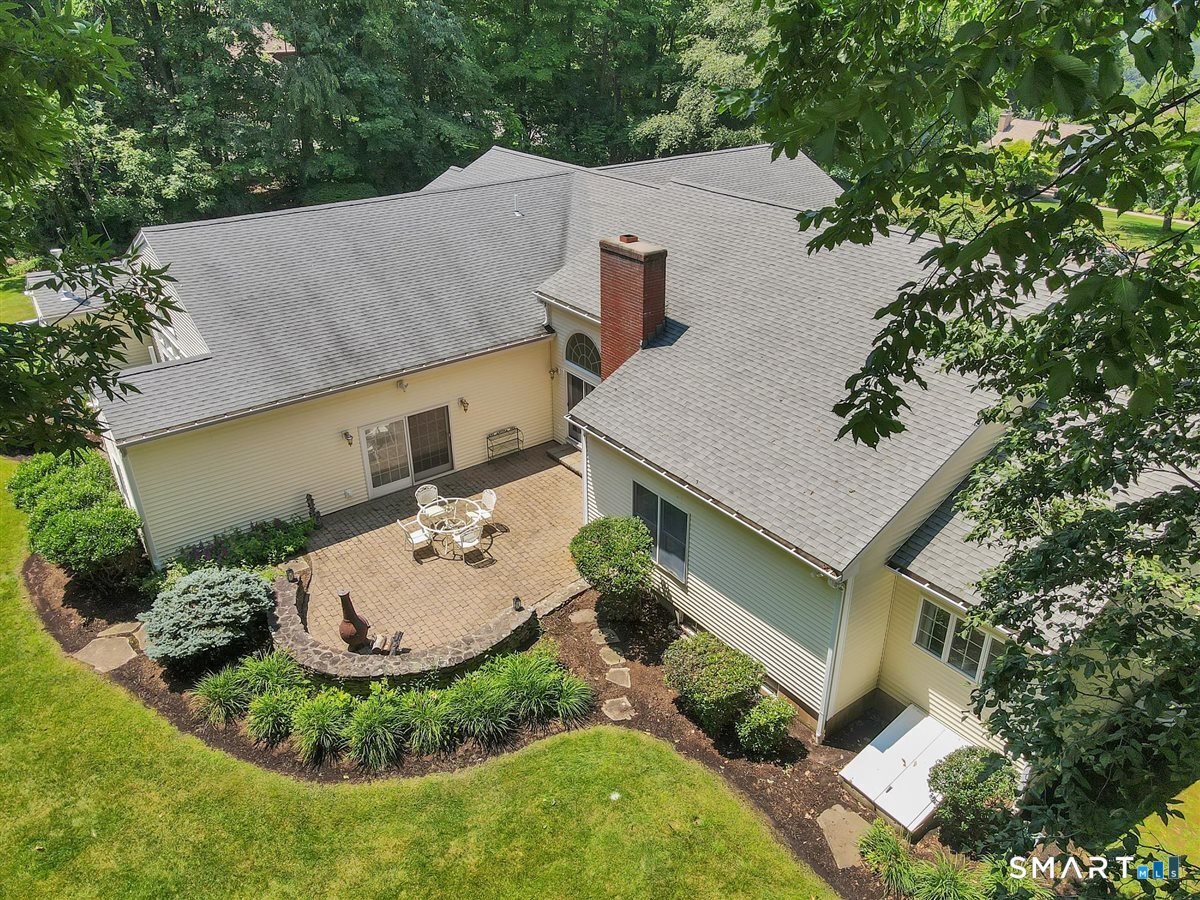 270 Copper Ridge Southington, CT 06489 - Photo 6 of 13