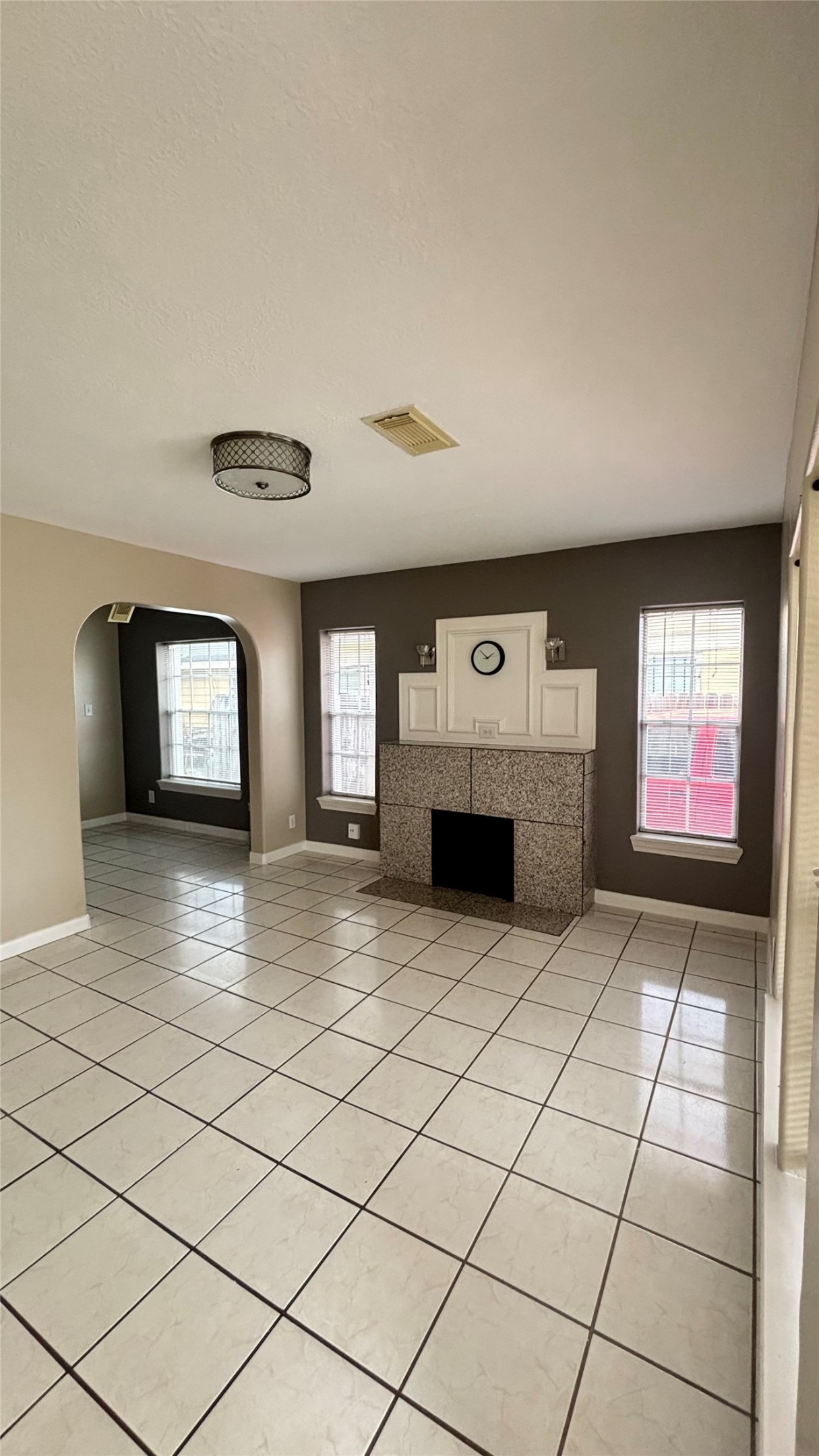2340 Cumberland Street Houston, TX 77023 - Photo 4 of 18 a view of livingroom with furniture and window