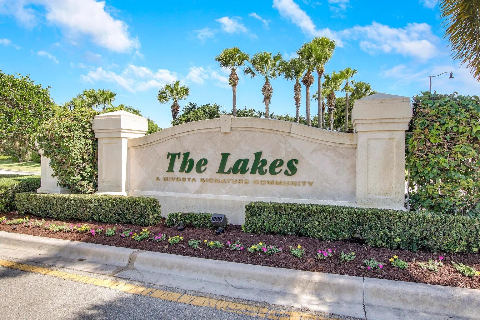 10422 Southwest Stratton Drive Port St. Lucie, FL 34987 - Photo 25 of 32 1369f1cbdc5f2259bfbb7abbe2311832-uncropp