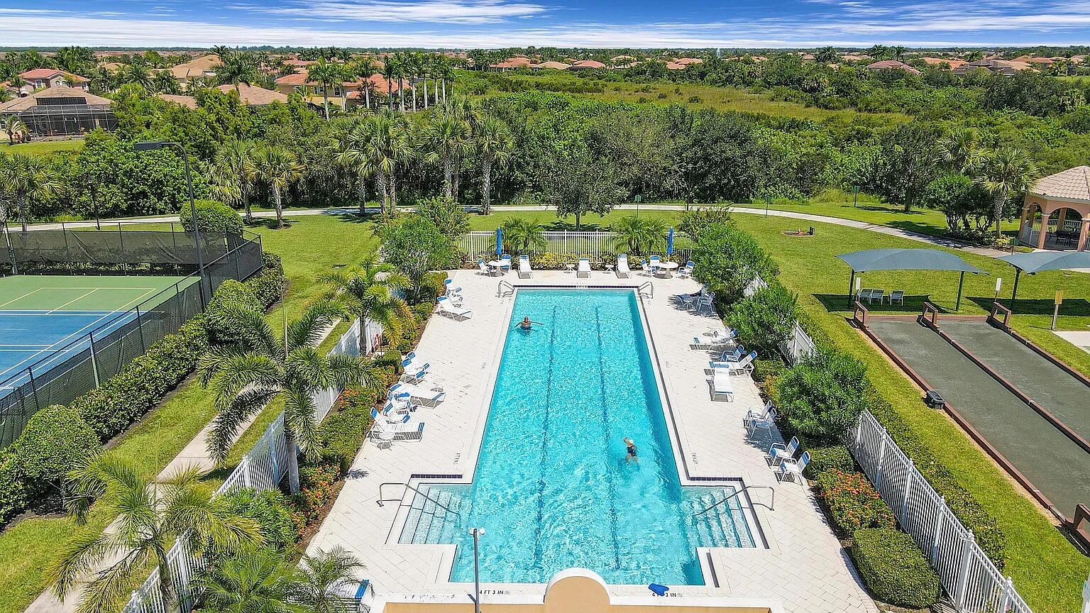10422 Southwest Stratton Drive Port St. Lucie, FL 34987 - Photo 29 of 32 3330f421a54ba8e3dd000a1bfbeeac79-uncropp