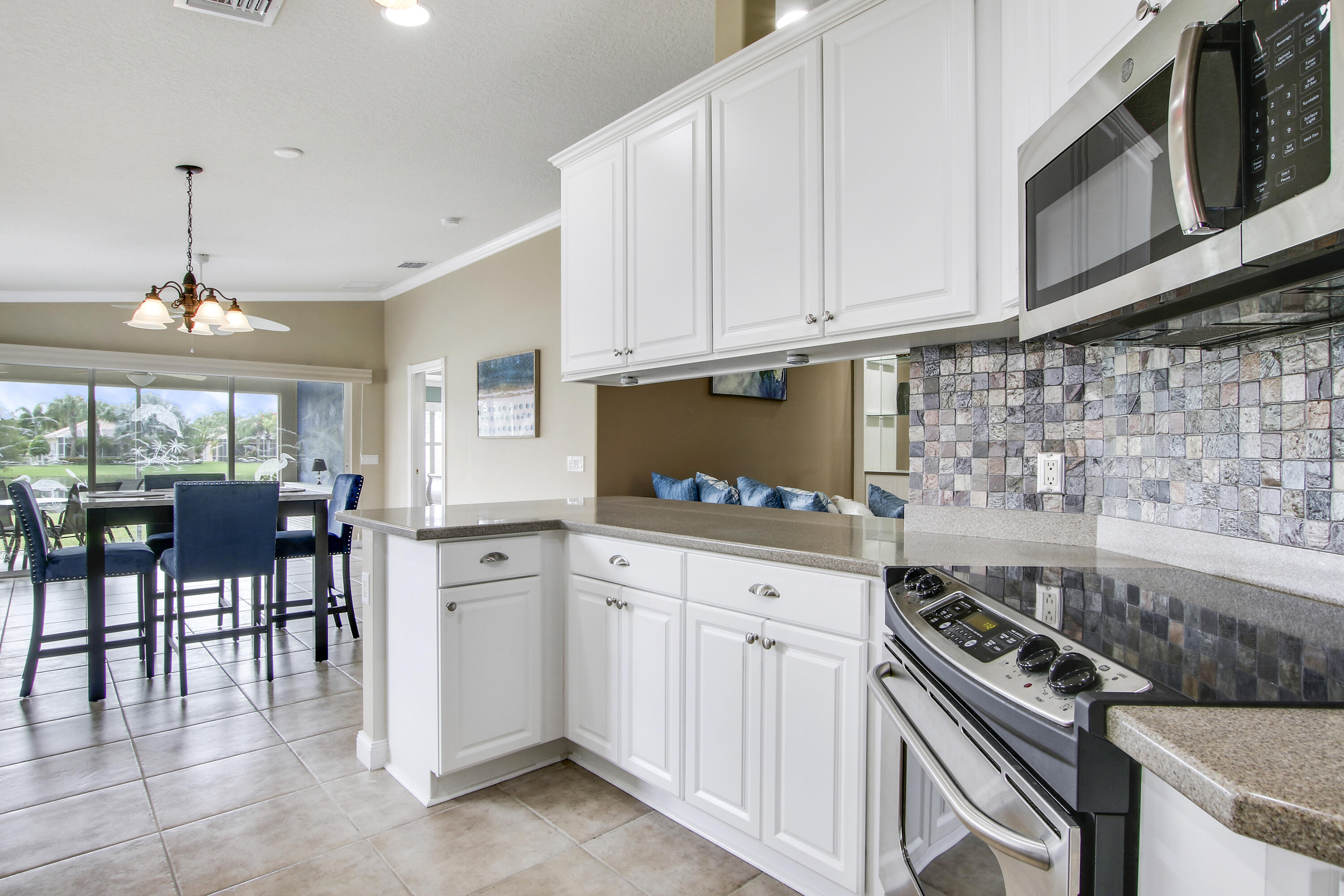10422 Southwest Stratton Drive Port St. Lucie, FL 34987 - Photo 4 of 32 House1-21