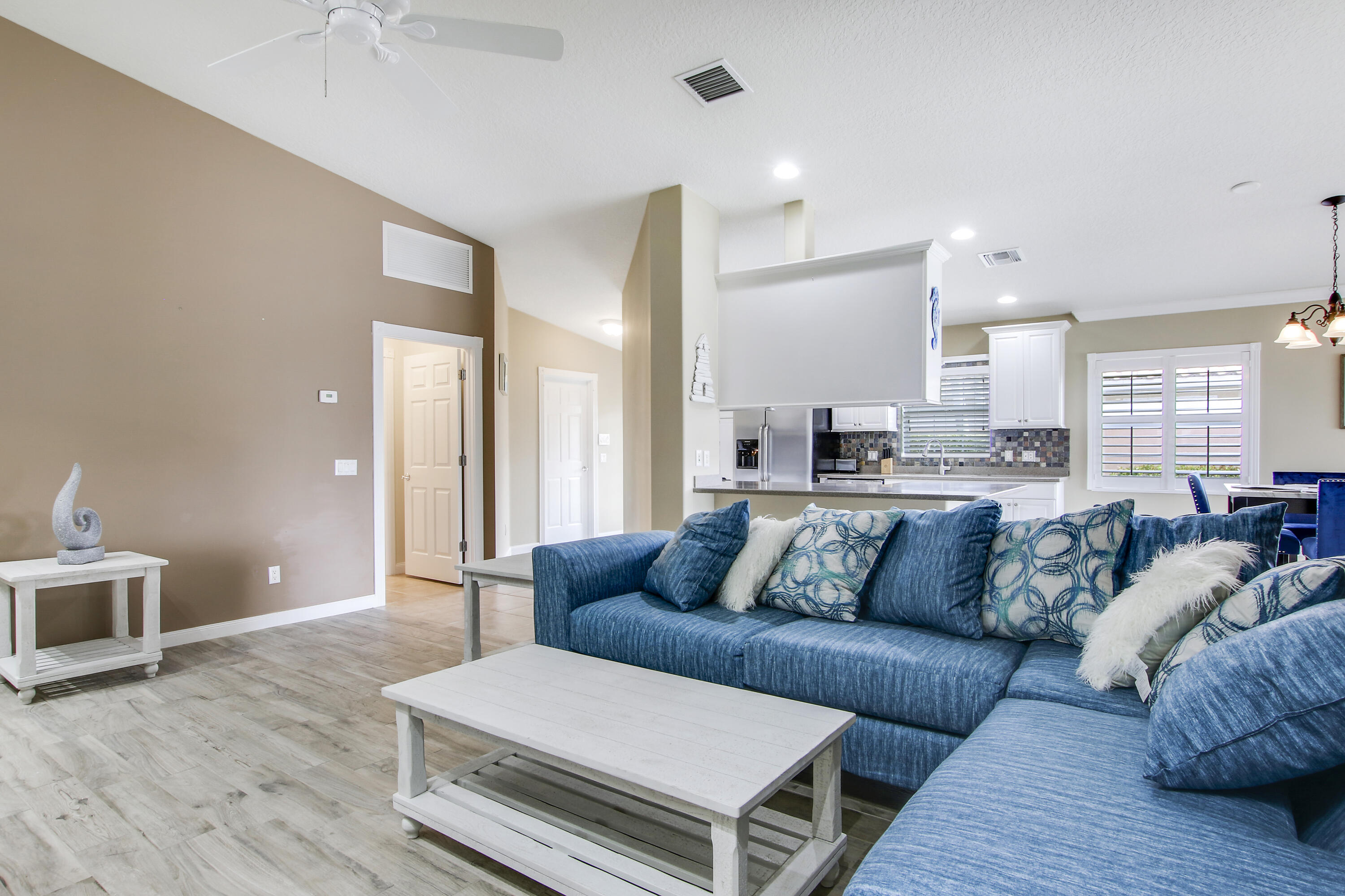 10422 Southwest Stratton Drive Port St. Lucie, FL 34987 - Photo 8 of 32 House1-11
