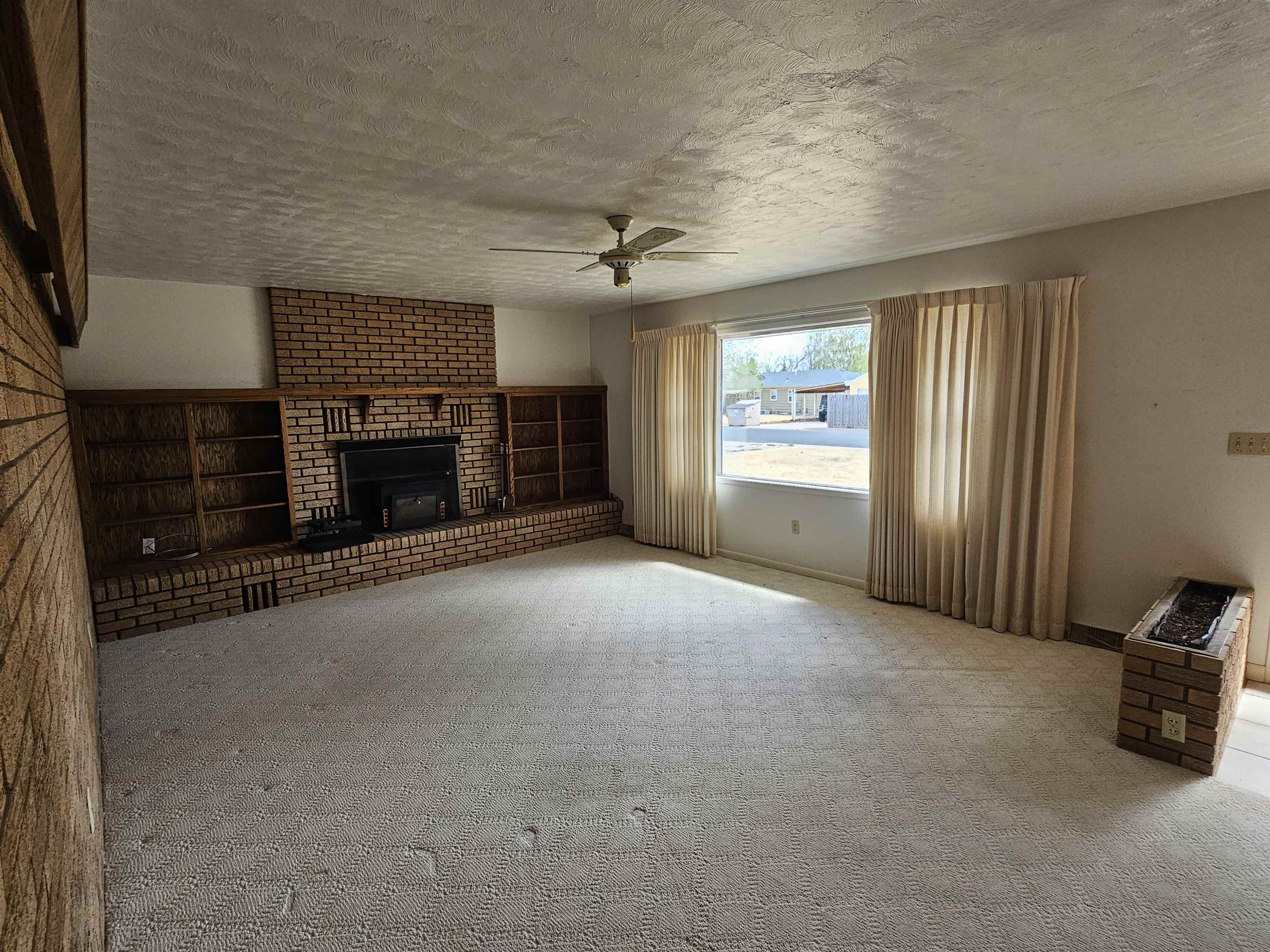 3254 Buena Vista Road Torrington, WY 82240 - Photo 3 of 22
