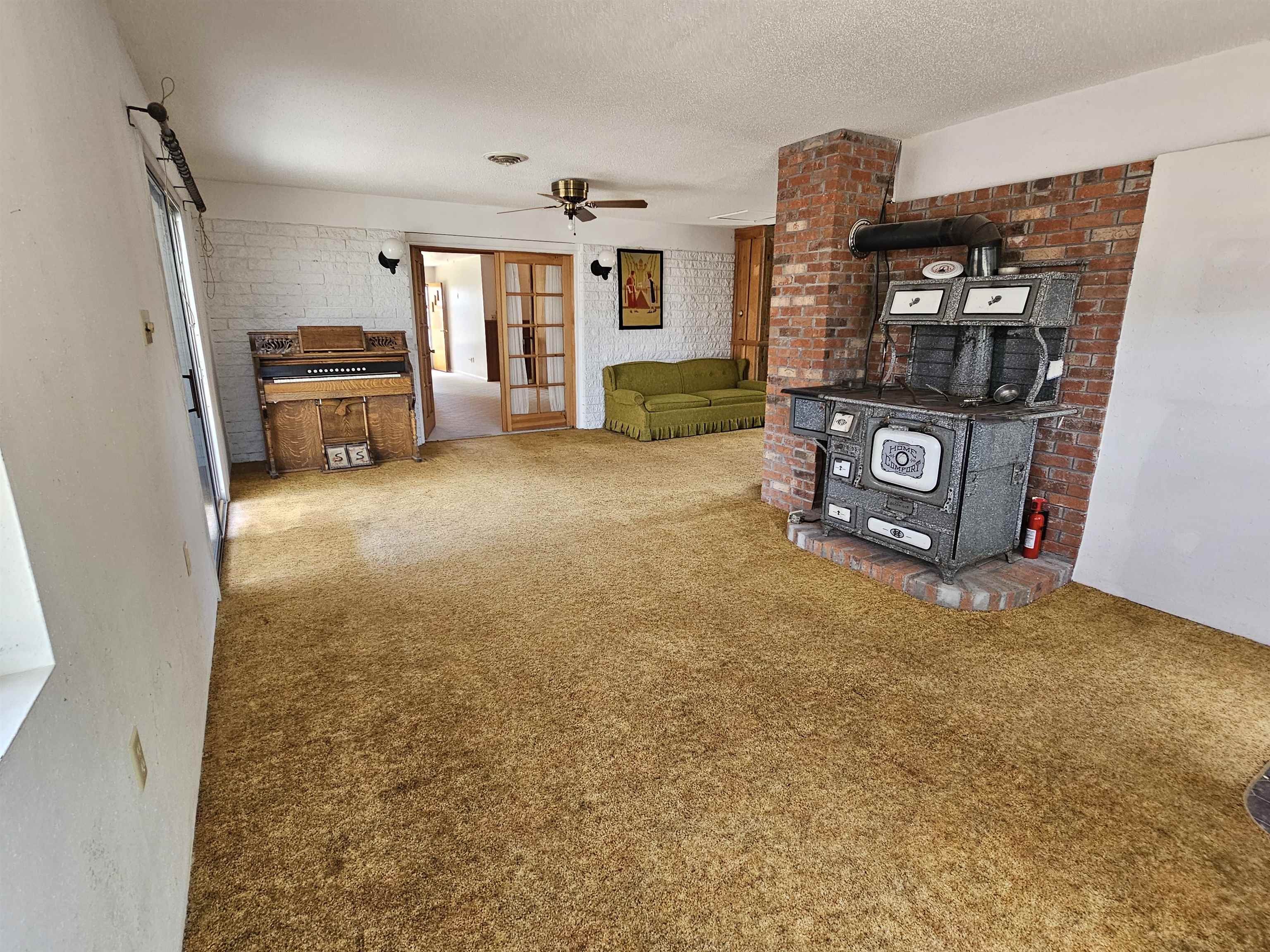 3254 Buena Vista Road Torrington, WY 82240 - Photo 10 of 22