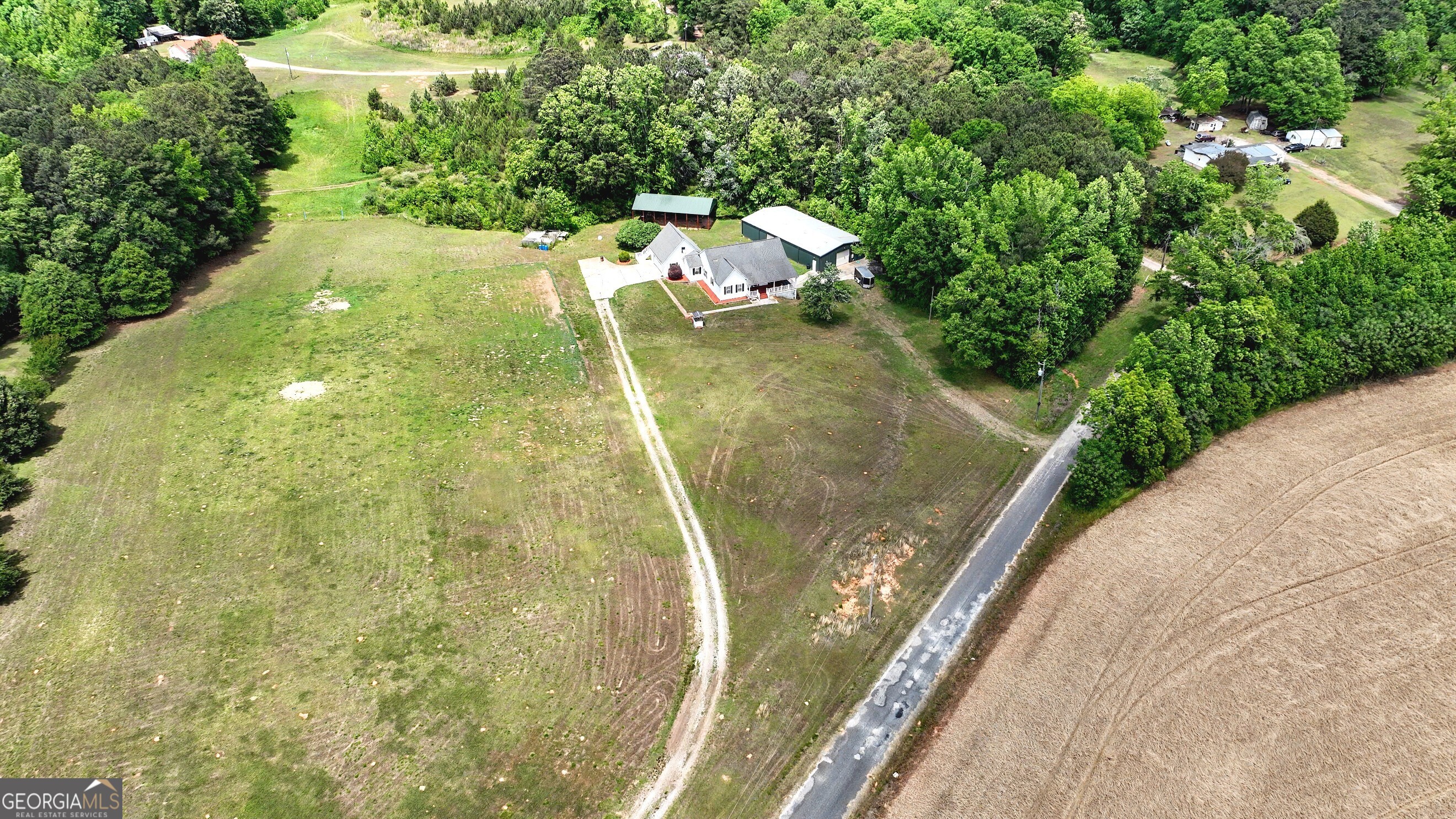 179 Hoyt Road Milner, GA 30257 - Photo 4 of 77
