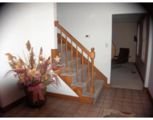 858 Salem Road Dracut, MA 01826 - Photo 4 of 14
