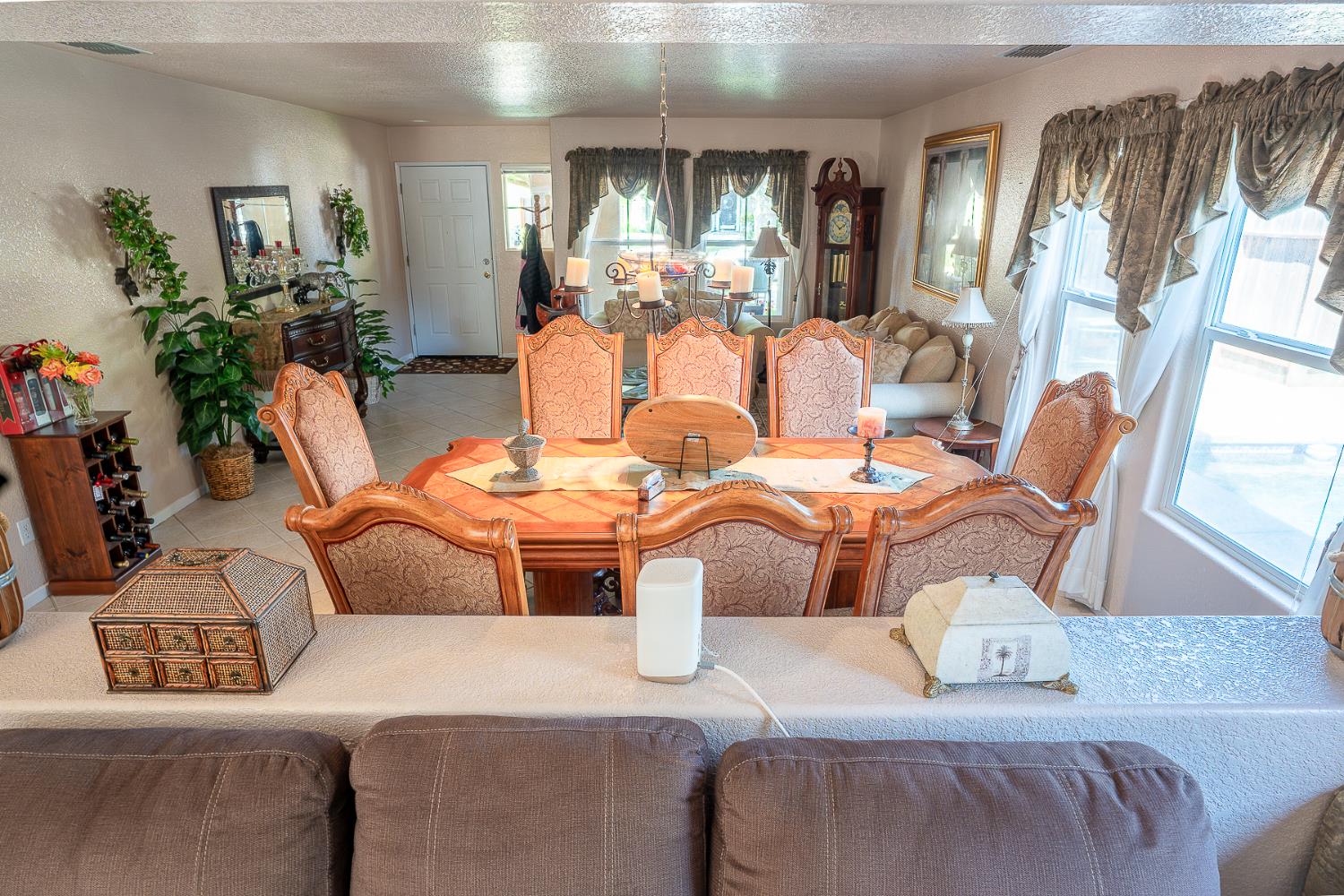 4237 Narraganset Way Mather, CA 95655 - Photo 16 of 40 a living room with furniture and a large window