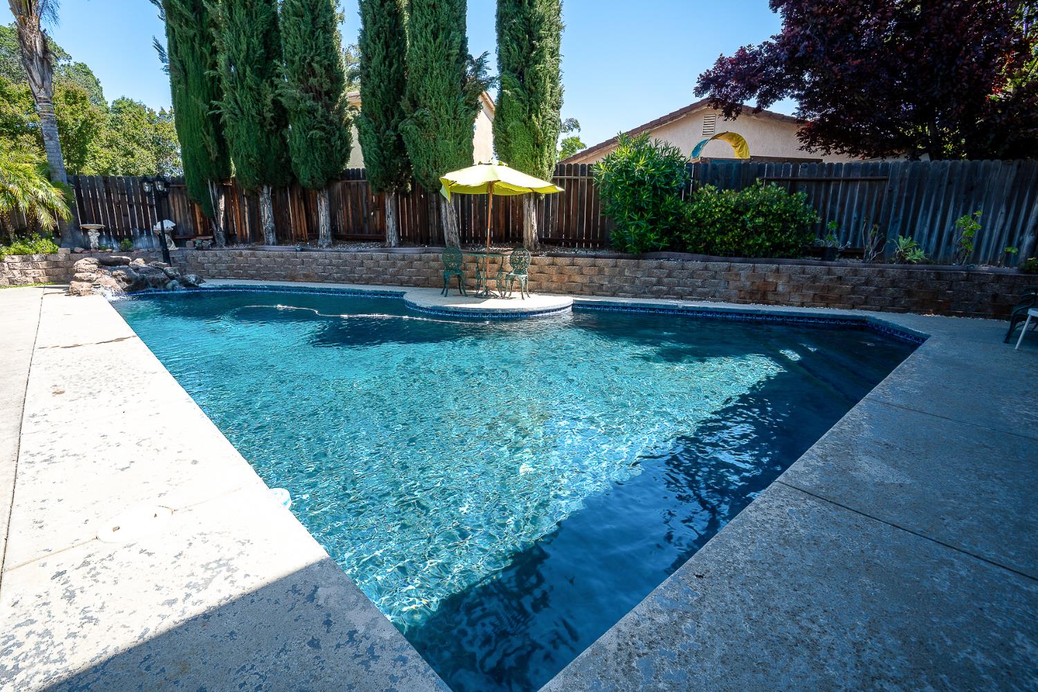 4237 Narraganset Way Mather, CA 95655 - Photo 39 of 40 a view of a yard with plants