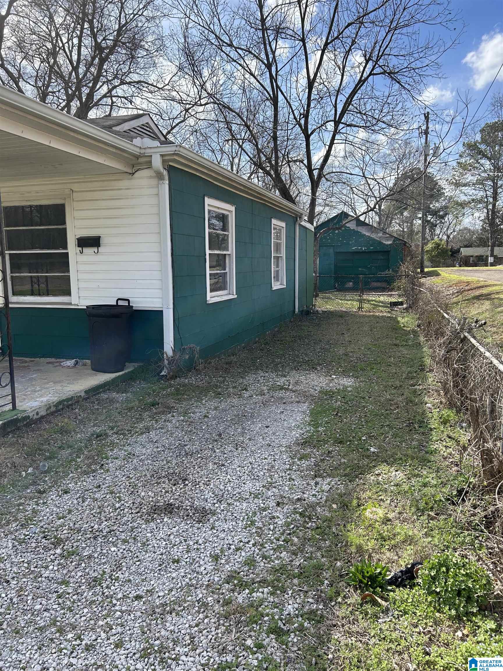 1408 16th Street Southwest Birmingham, AL 35211 - Photo 5 of 23