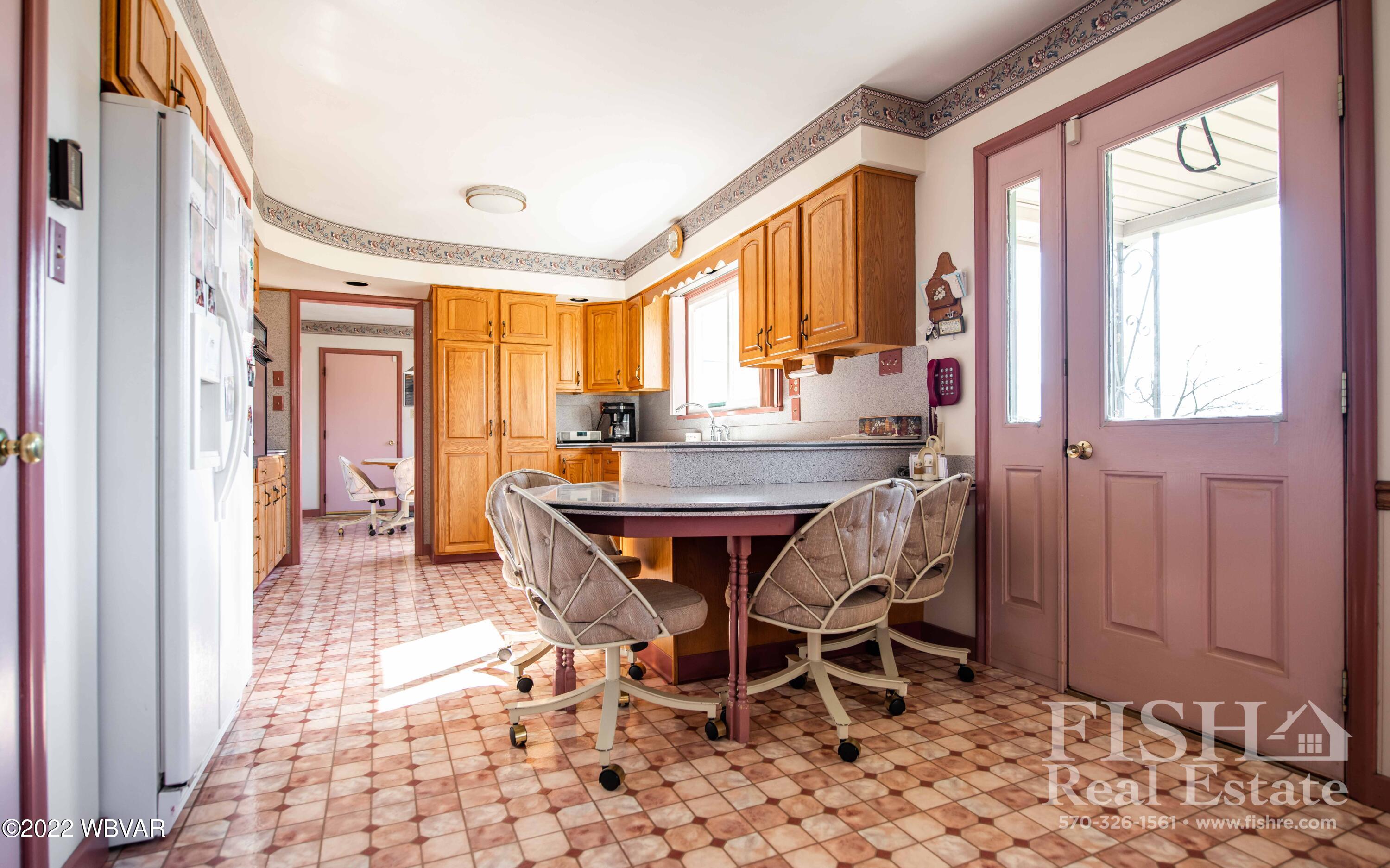 623 Middle Road Jersey Shore, PA 17740 - Photo 8 of 31 Gallery Image 8