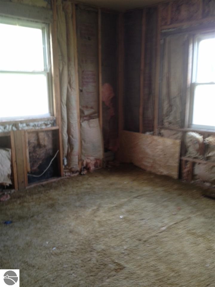 3501 South Winn Road Mount Pleasant, MI 48858 - Photo 7 of 16 1774989-6.JPG