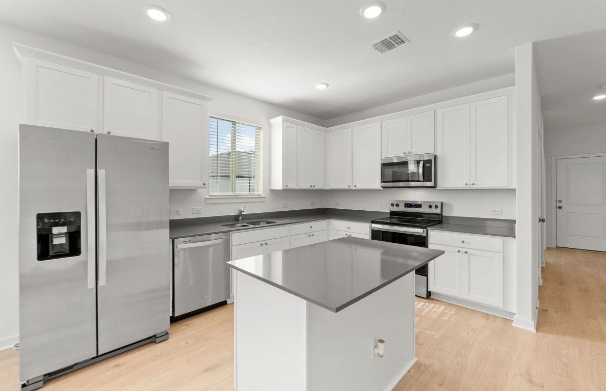 2807 Dimmit Drive Temple, TX 76501 - Photo 13 of 31