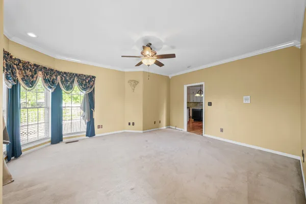 $425,000 | 4003 Huntington Court, Hopkinsville, KY 42240