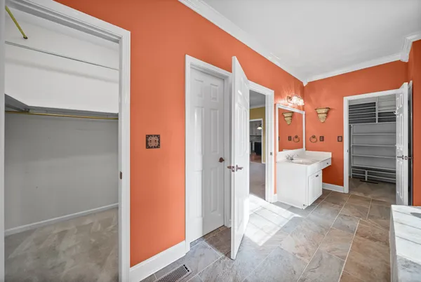 $425,000 | 4003 Huntington Court, Hopkinsville, KY 42240